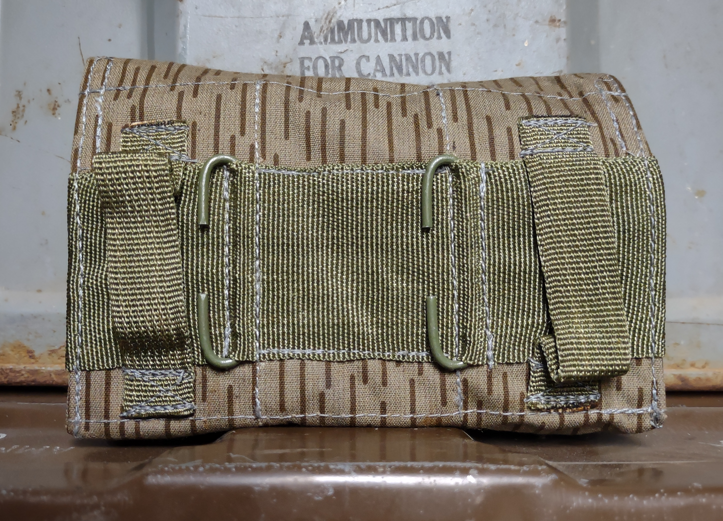 East German NVA general purpose 3-cell belt pouch, Strichtarn pattern